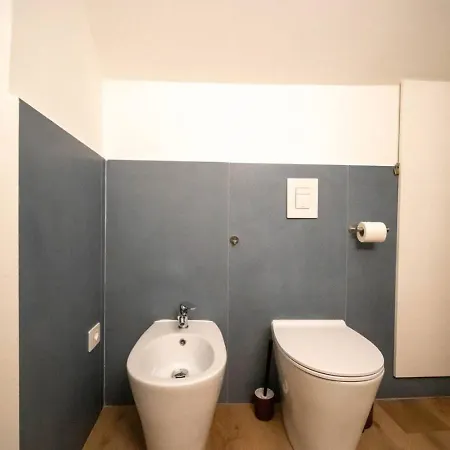 Private Terrace In Old Town, Aquarium 6 Min *